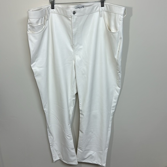 Abercrombie & Fitch The 90s Straight Ultra High Rise Faux Leather White 24S - Picture 3 of 6